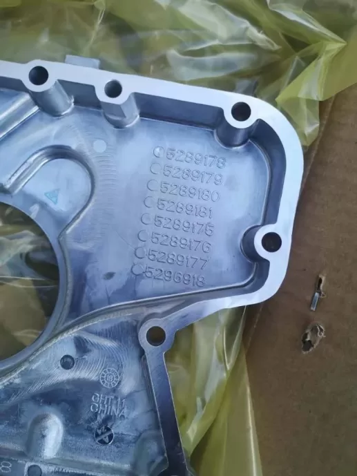 QSB6.7 ISB6.7 QSB4.5 front gear cover 4930846 4936873 5258750 5289178 for Cummins engine