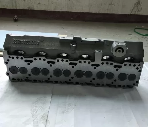 6C 6CT 6CTA8.3 6C8.3 C8.3 8.3 cylinder head 3911286 4931026 3973493 3936153 4938632 3936180 3936152