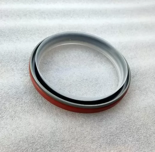 6B 6BT 6B5.9 6BT5.9 QSB5.9 crankshaft rear oil seal 3925529 3909410 3927682 3934486 3921265 3904087