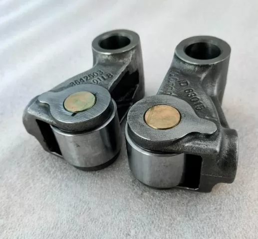 camshaft follower lever 3642504 3642503 3039163