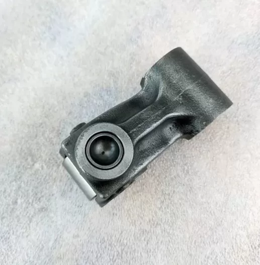 camshaft follower lever 3642504 3642503 3039163