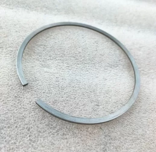 ISF2.8 ISF28 engine piston ring kit 4309423 (4976252 + 5269330 + 4976251) for Cummins piston 5264621 5270336 4995266 5446505