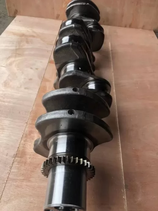 6ISBe  ISDe QSB6.7 crankshaft 4934862 3974635 4934861 3974538 3968164 5301009 4935613 3978482 3964040