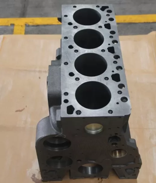 Cummins cylinder block 4991816 4991507 5405079 3903920 4089546 5405752 3938366 - Image 3