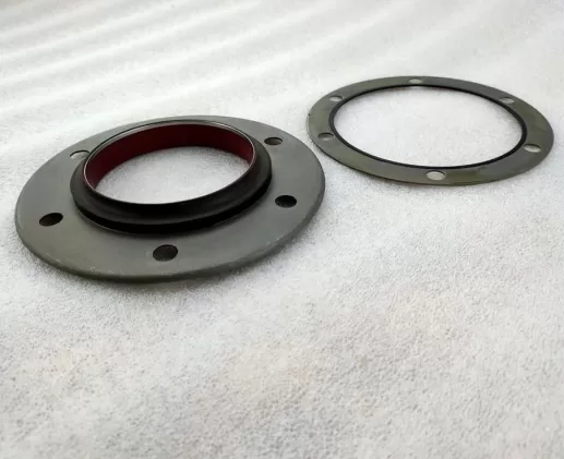 M11 ISM11 QSM11 crankshaft front oil seal 4955665 4962745 3328698 3892021 3804744 3161742 3892020