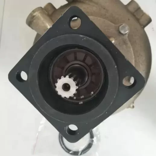 K50 KTA50 KTA50-M2 original diesel engine parts sea water cooling pump 5493046 3393018 4314820 4314522 for Cummins engine