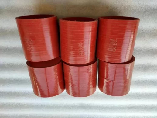 K19 KTA19 QSK19 diesel engine spare parts exhaust manifold plain hose silicone hose 3331403 for Cummins engine