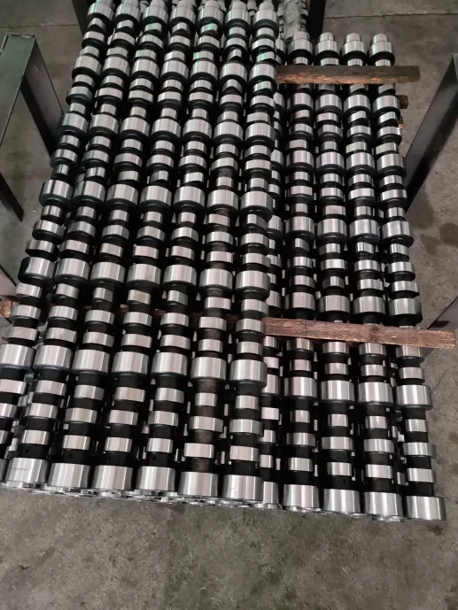 ISX QSX15 ISX15 camshaft 2877507 4101432 3100363 3100788 3104279 4101476 3680711 3681710 3684306 3104279 3683658