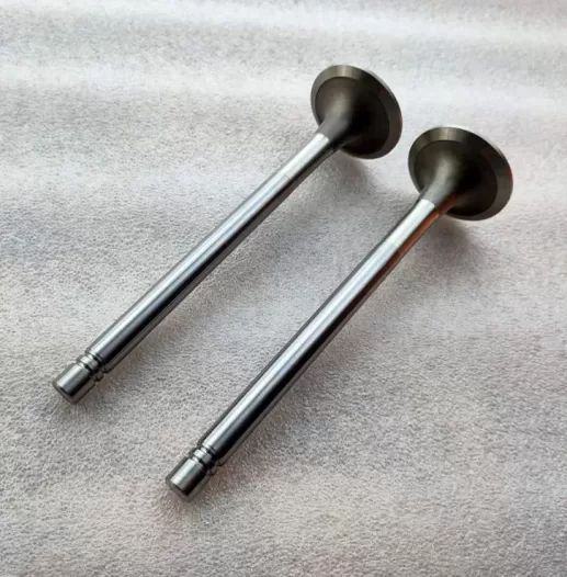 NT855 NTA855 engine valve exhaust 3029333 3803519 145701 3040830 3803524  130519 3019370 123542 123653 3086436
