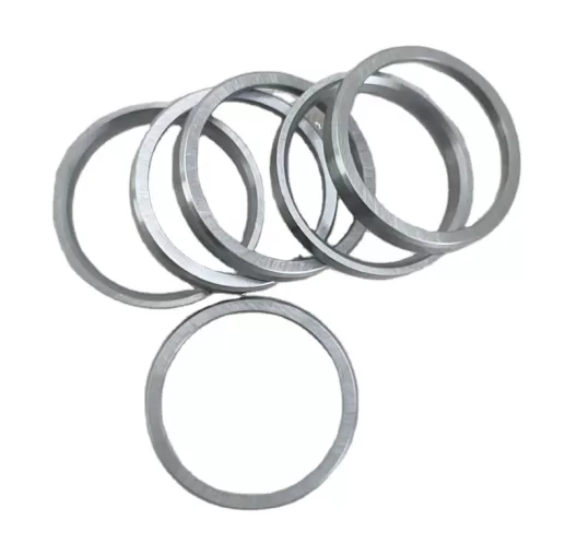 6CT 6CTAA8.3 QSC8.3 6CT8.3 intake valve insert 3904388 3970278 3028070 3820180 3683349 3679537 3086192 3679659 3929005 3924583