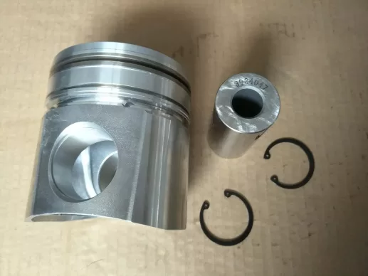 ISBe ISDe QSB6.7 piston kit 4089453 4897980 3934047 for Cummins engine