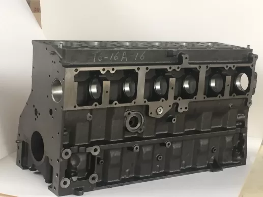 cylinder block 129-1095 for CAT3116 - Image 2