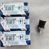 Original fuel manifold pressure sensor 5260246 5297641 3974092 2831362 0281006364 0281002937 0281002930 0281002706 0281002851
