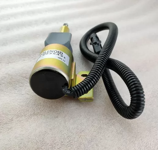 shut off solenoid valve 3935431 for Cummins engine - Image 3