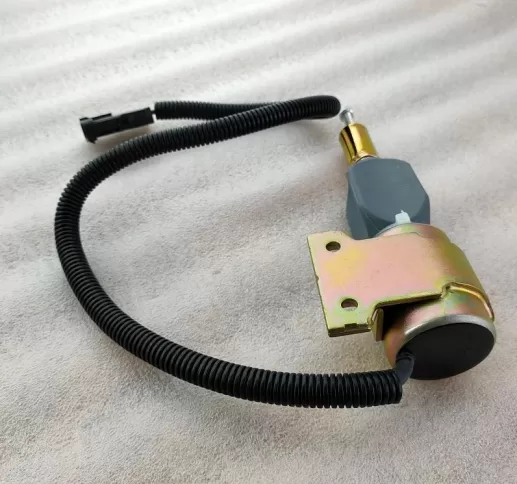 Cummins shut off solenoid valve 3935432 - Image 3