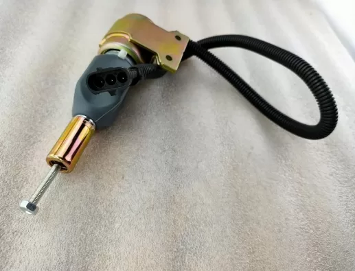 Cummins shut off solenoid valve 3935432 - Image 5
