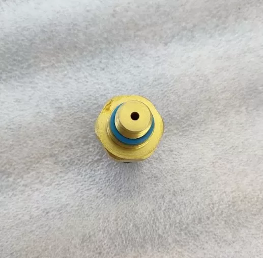 N14 M11 L10 ISX ISX15 QSX15 oil pressure sensor 4921487 4921511 3071575 3654108 3072491 3075273 3080406 3083716