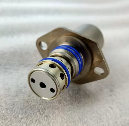6CT shut-off solenoid fuel flow control valve  3933841 3933049 3928310 3933840 4997684 - Image 5