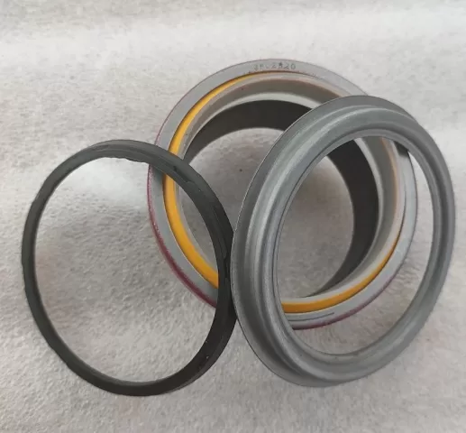 Cummins crankshaft front oil seal 3802820 3906080 3904355 (3922598+3922599) - Image 3