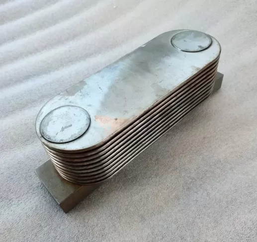 K19 KTA19 oil cooler core 4095097 3331668 3023079 3804935 180H10