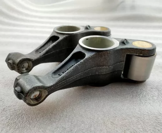 ISX ISX15 QSX15 rocker arm assay rocker injector 3679504 3100776 3680167 3680169 4311991