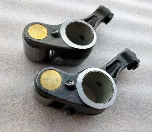 ISX ISX15 QSX15 rocker arm assay rocker injector 3679504 3100776 3680167 3680169 4311991