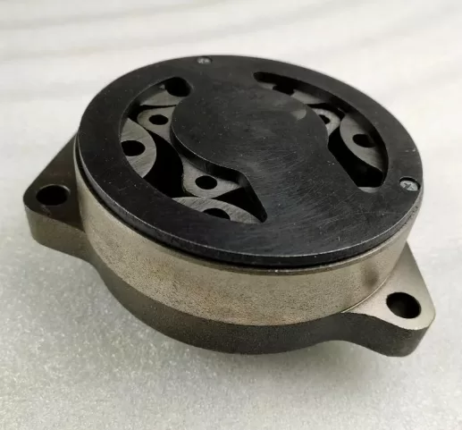Cummins lubricating oil pump 4941464 5449240 4983588 3991123 3950005 3966840 - Image 3