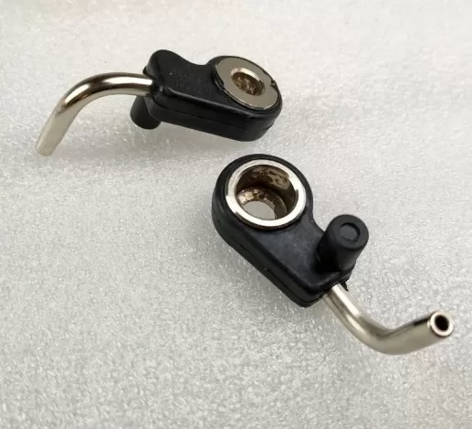 Cummins piston cooling nozzle 4987915 4944337 4937305 - Image 3