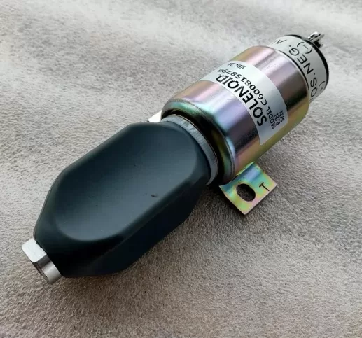 QSB3.3 B3.3 engine shut-off solenoid valve C6008158790 6008158790 for Komatsu machinery - Image 2