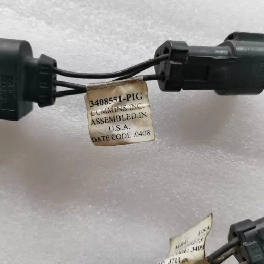 6CT ISC8.3 ISCe QSC8.3 fuel pressure sensor 4025130 3408551 4984579 4025130 - Image 2