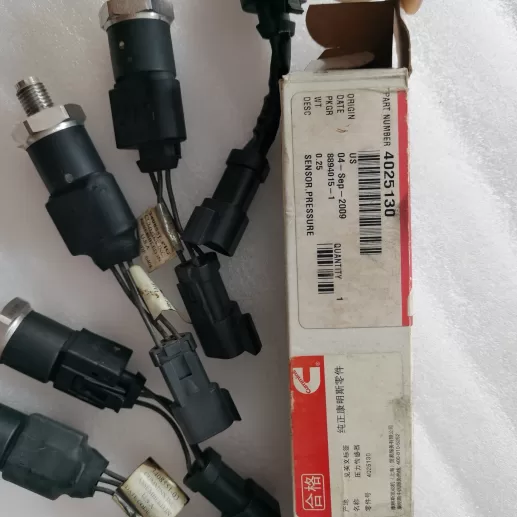 6CT ISC8.3 ISCe QSC8.3 fuel pressure sensor 4025130 3408551 4984579 4025130 - Image 3