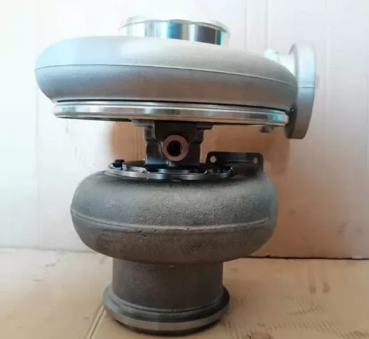 4033022 3595456 4525254 HX82 turbocharger for QST30 - Image 3