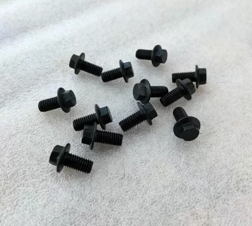 R385LC-9T R455LC-7 R505LC-7 excavator parts M11 ISM11 QSM11 engine crankshaft rear oil seal 4923644 4023018 4089542 for Cummins
