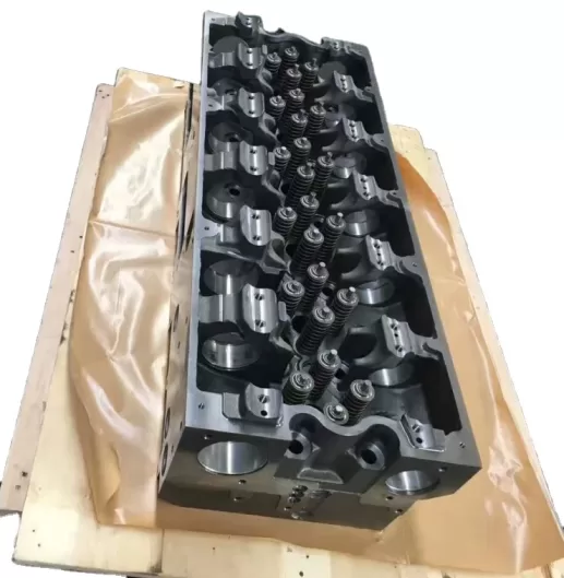 Cylinder head 5413784 3104287 4386011 3104291 4331387 4962732 5413782 4331387 3683002 3683003 3104291 3100363 3683986 5658294