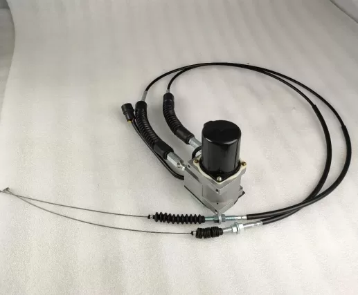 Excavator throttle motor  311B 312 312B 247-5227 2475227 E307B E308C E305C 102-8007 132-7786 E320V1 E325 106-0092 106-0100 - Image 3